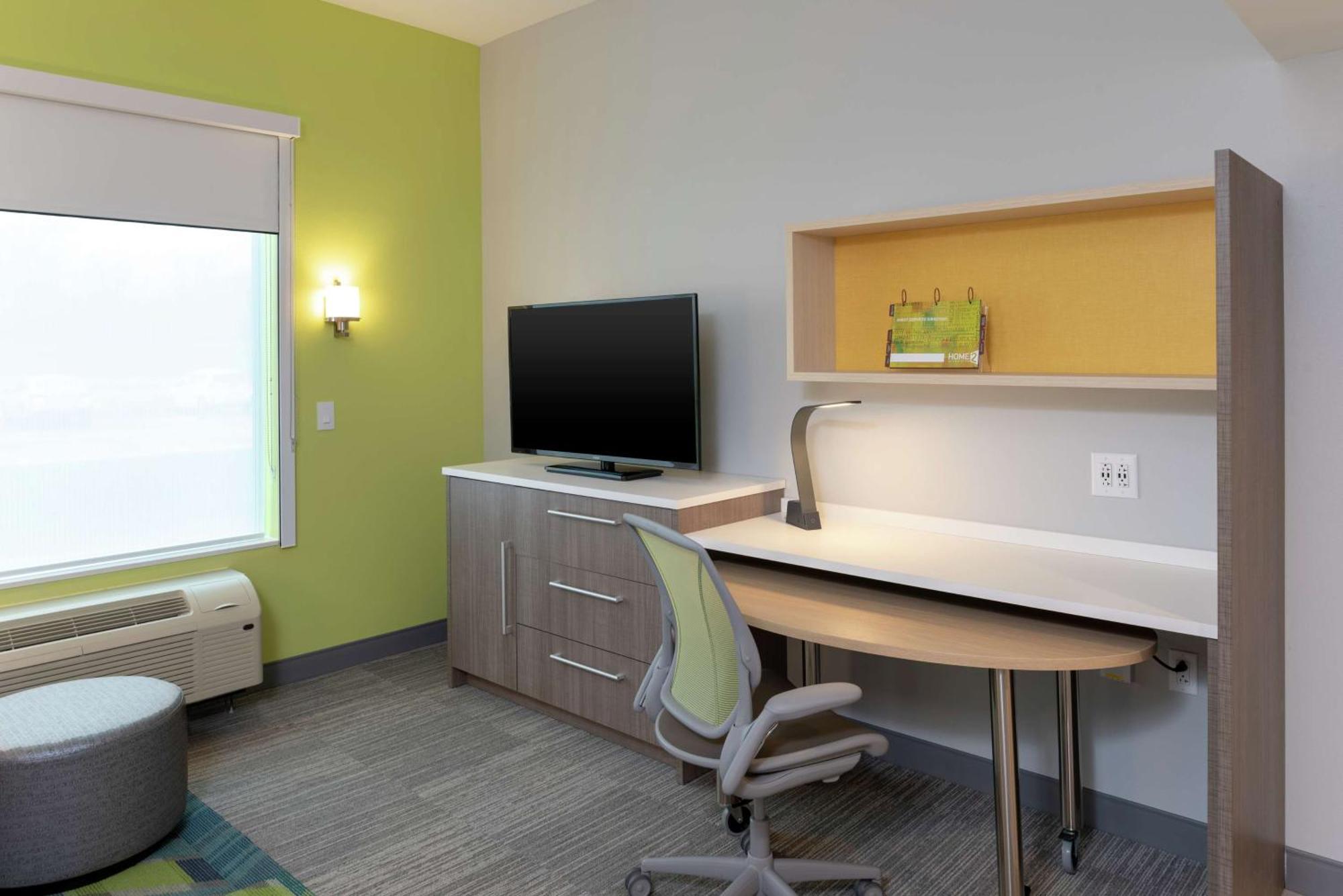 Home2 Suites By Hilton Indianapolis Airport Екстер'єр фото