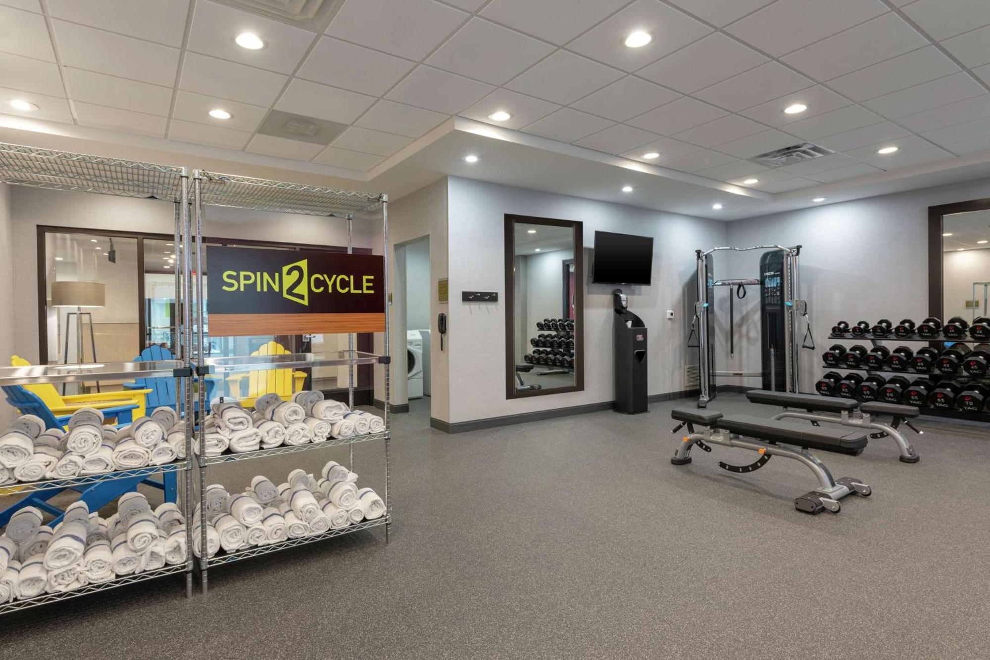 Home2 Suites By Hilton Indianapolis Airport Екстер'єр фото