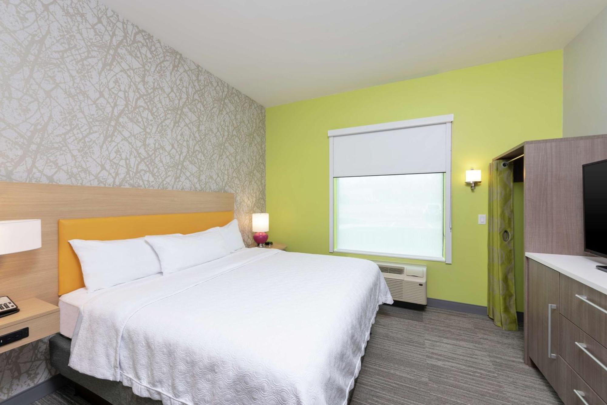 Home2 Suites By Hilton Indianapolis Airport Екстер'єр фото