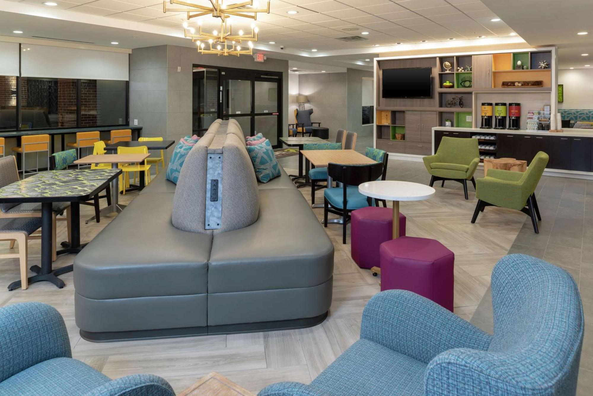 Home2 Suites By Hilton Indianapolis Airport Екстер'єр фото