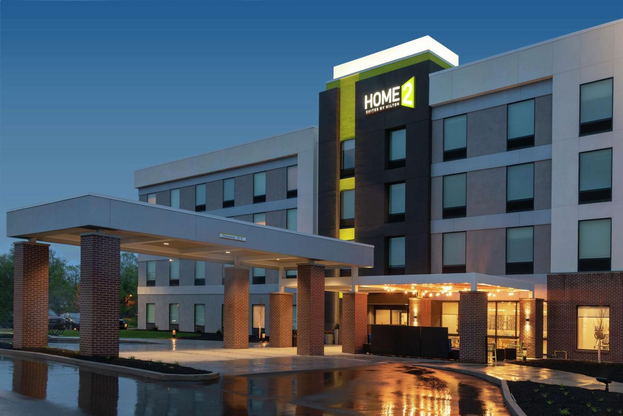 Home2 Suites By Hilton Indianapolis Airport Екстер'єр фото