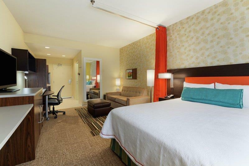 Home2 Suites By Hilton Indianapolis Airport Екстер'єр фото