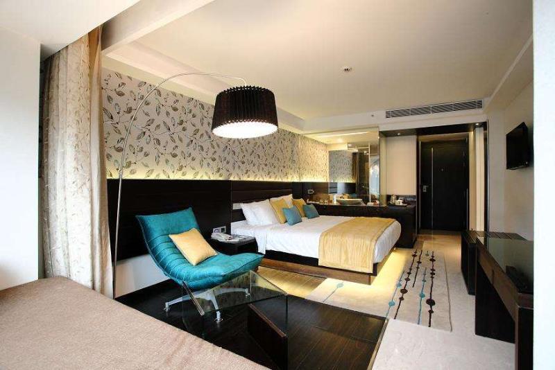 Home2 Suites By Hilton Indianapolis Airport Екстер'єр фото